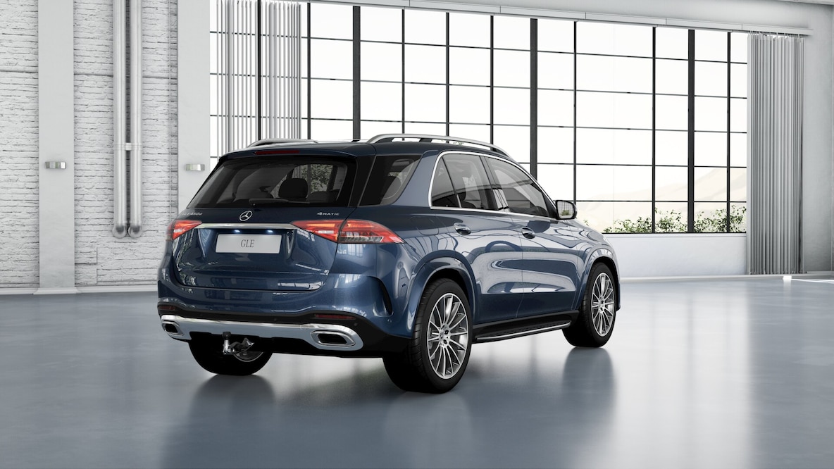 O capô do motor transparente do Mercedes-Benz GLE.