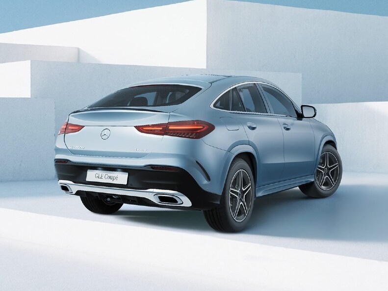 O GLE Coupé da Mercedes-Benz em ambiente fantasia.