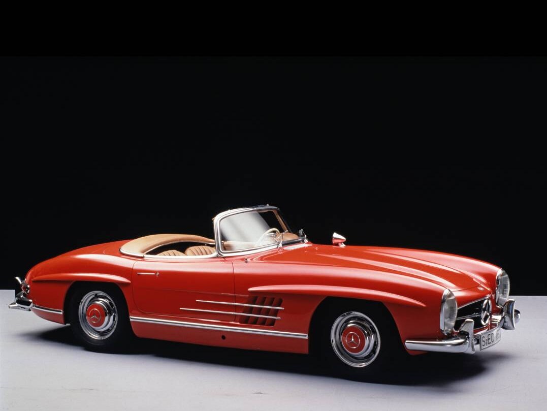 Mercedes-Benz Classic: SL Roadster 300 vermelho
