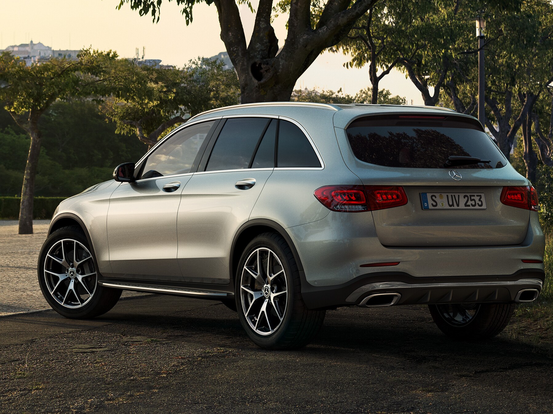 O GLS SUV é uma expressão da força interior.