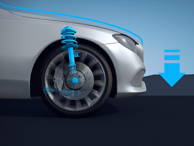 A suspensão conforto com rebaixamento no novo Mercedes-Benz GLA.